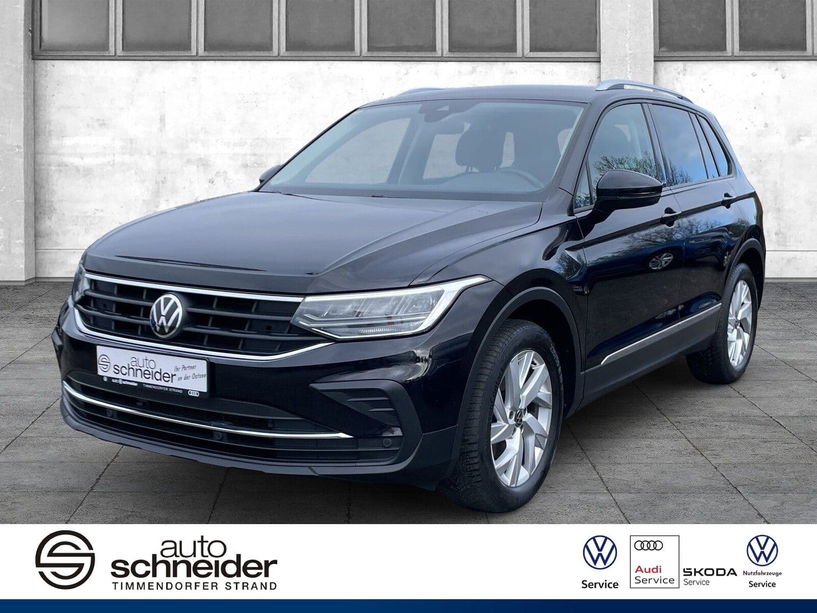 Tiguan 2.0 TDI Life ACTIVE AHK APP ACC Navi LED — Bild 1 von 15