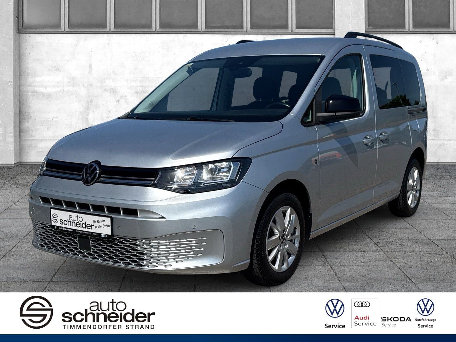 Caddy Kombi 2.0 TDI Life AHK ACC PDC LaneA. DAB — Bild 1 von 15